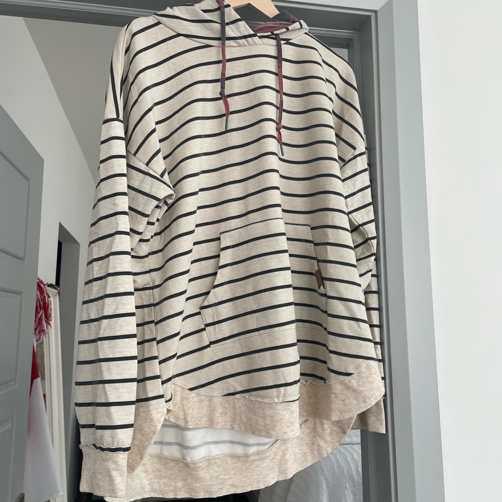 Cream maurice stripped sweatshirt